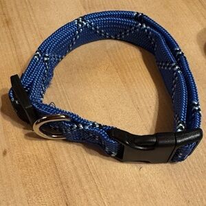 NWOT Legacy Collection Blue Pet Collar with Black Buckle